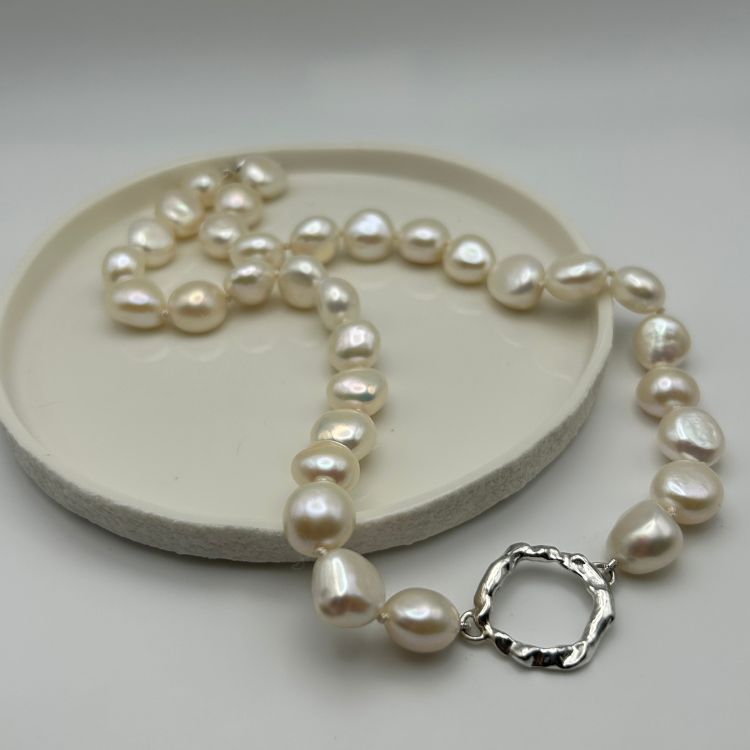 Cultured Pearl Choker with Sterling Silver Halo