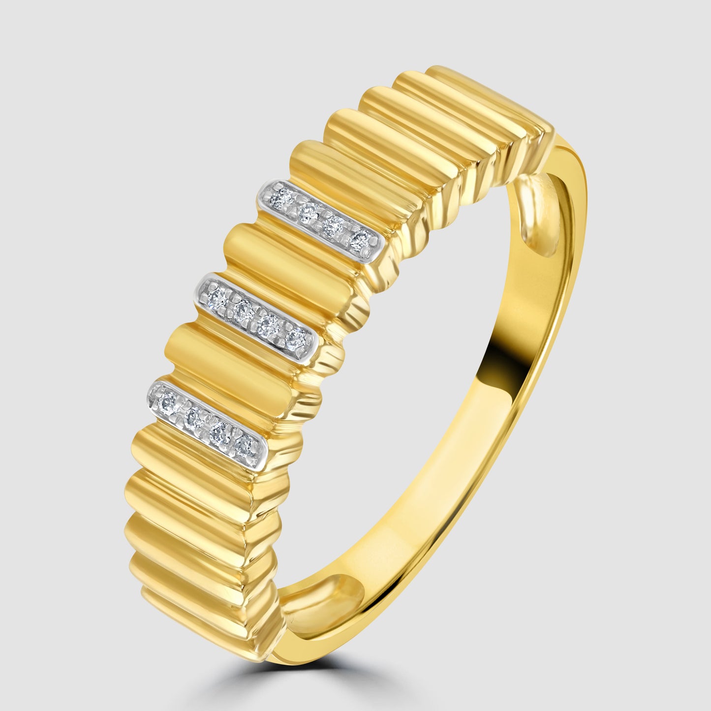 Ridged diamond set ring