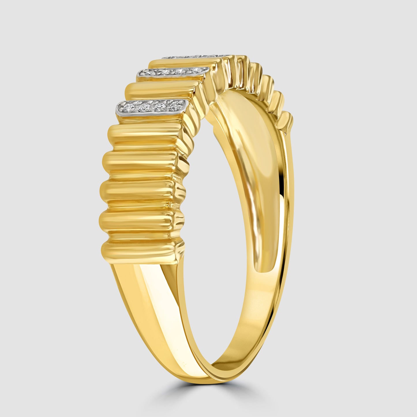 Ridged diamond set ring