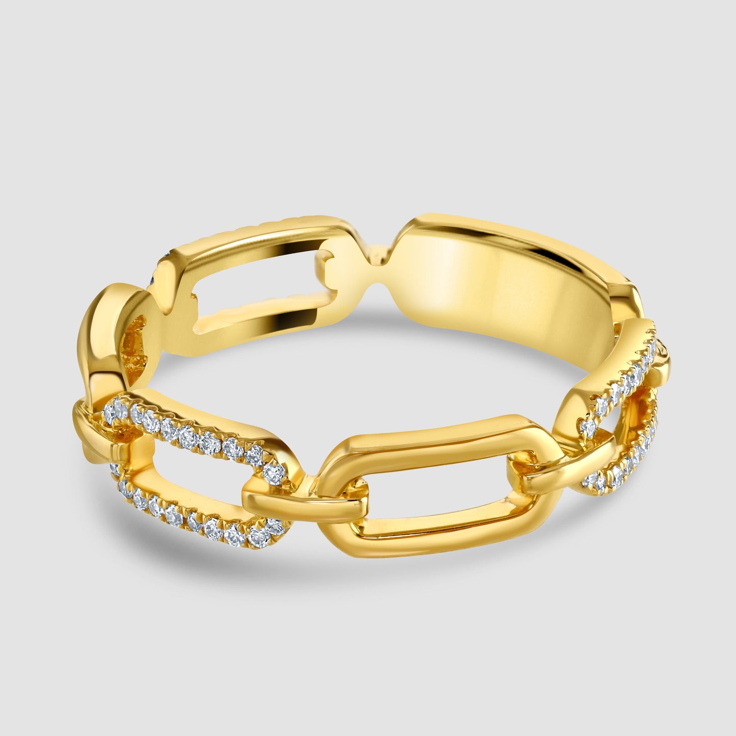 Diamond set chain link ring