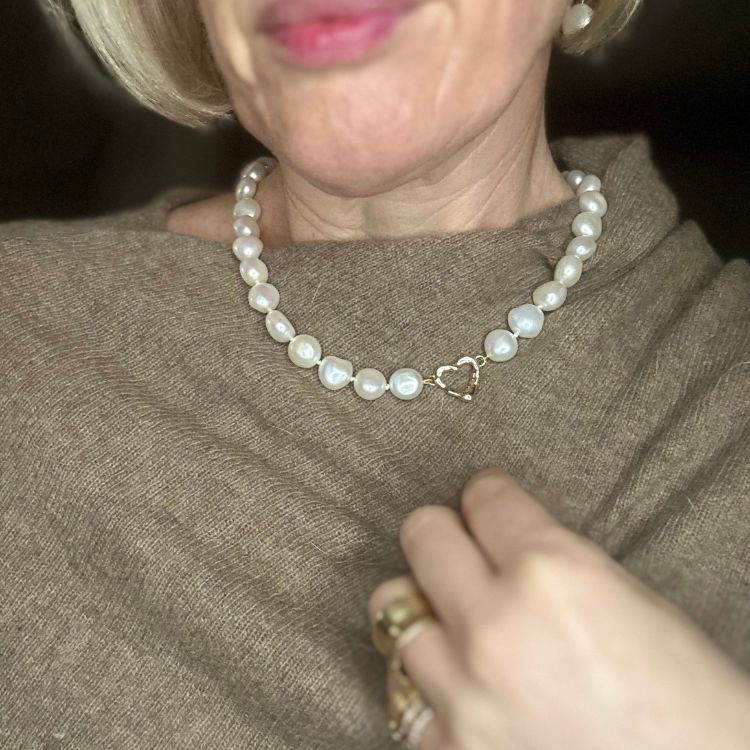 Cultured Pearl Choker with 9ct Gold Molten Heart
