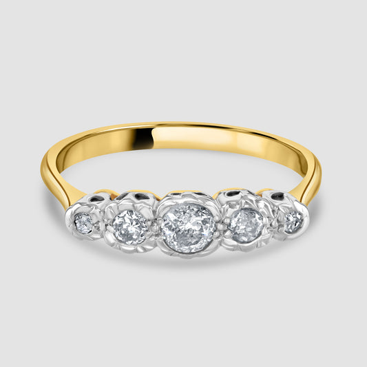 Illusion set graduating diamond five stone ring