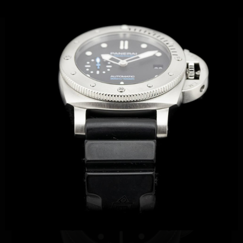 Panerai Luminor Submersible