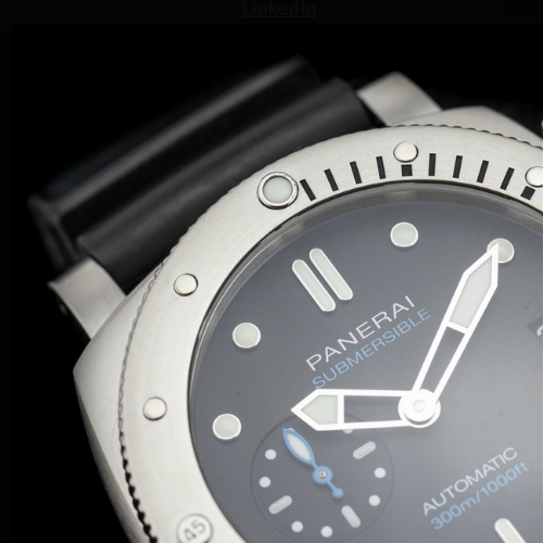 Panerai Luminor Submersible