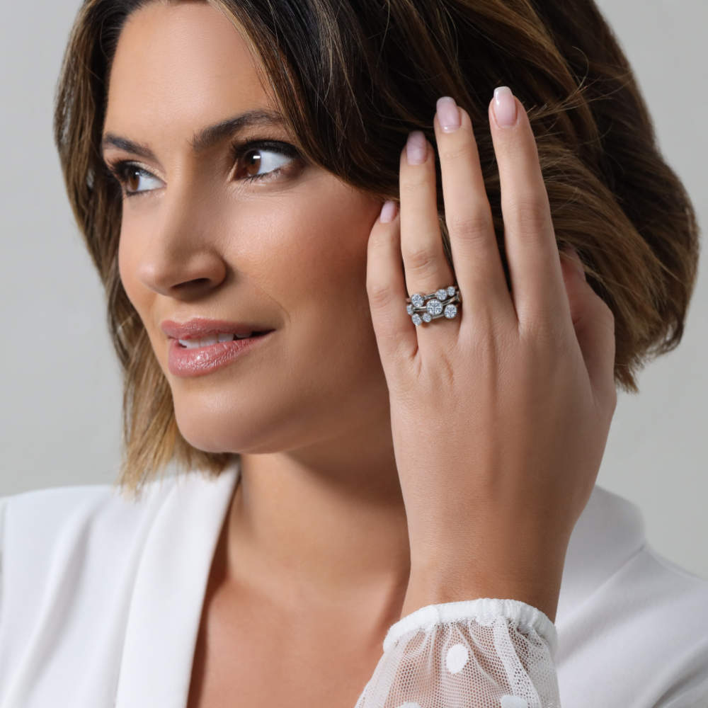 Platinum large bubble ring