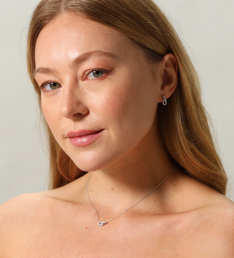 Diamond set link design stud earrings