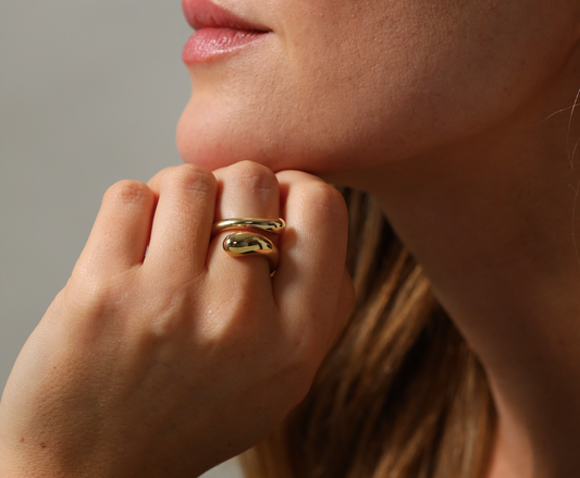 Tiffany & Co Elsa Peretti teardrop bypass ring