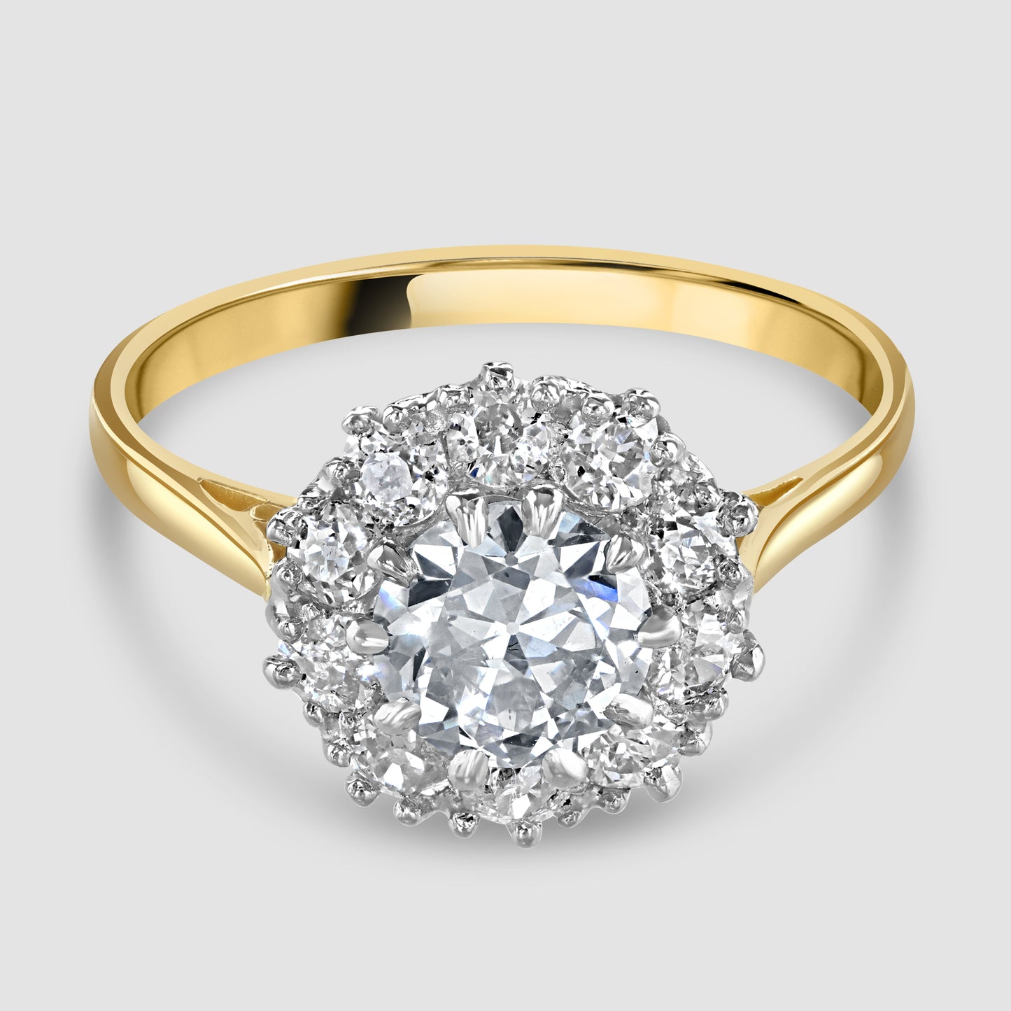 Diamond claw set cluster ring