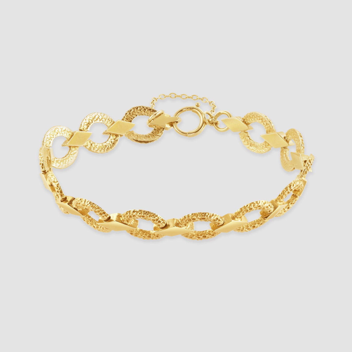9ct gold circle and diamond link bracelet