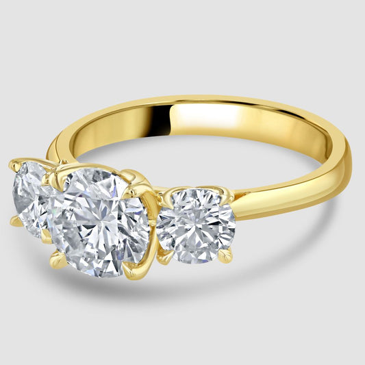 18ct yellow gold Laboratory Diamond three stone ring