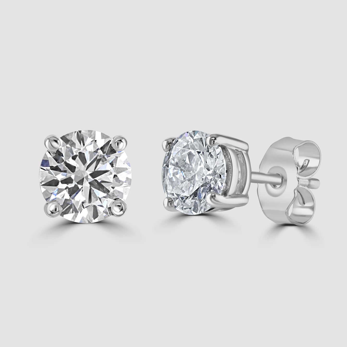 Laboratory diamond stud earrings 2.04ct total