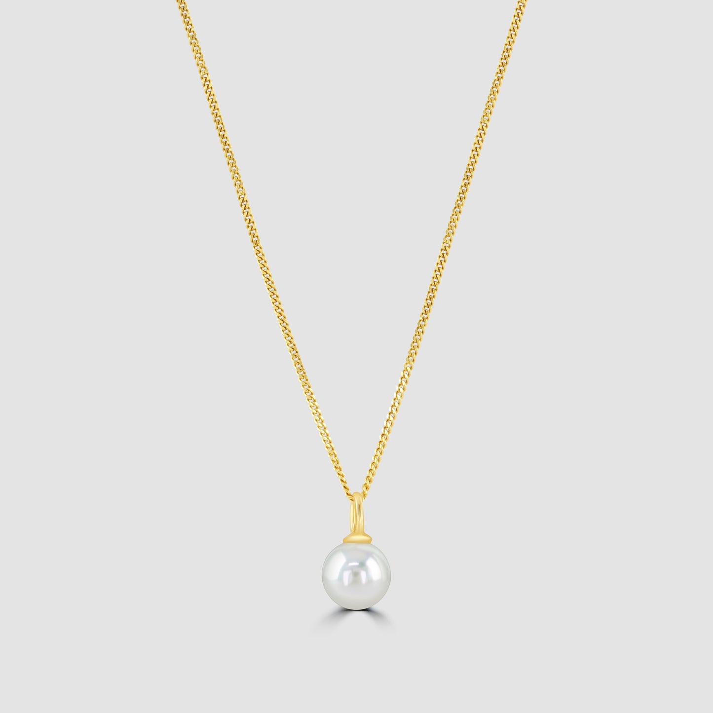 Freshwater pearl pendant and chain