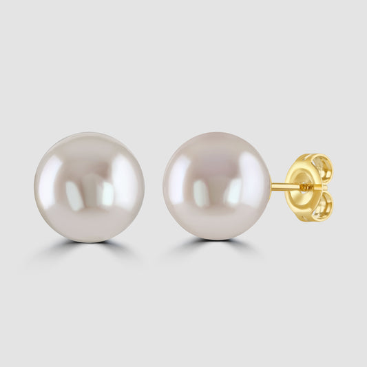 Freshwater pearl stud earrings