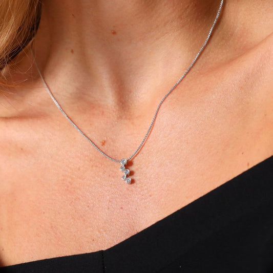 ‘Bubble’ design diamond pendant and chain 4