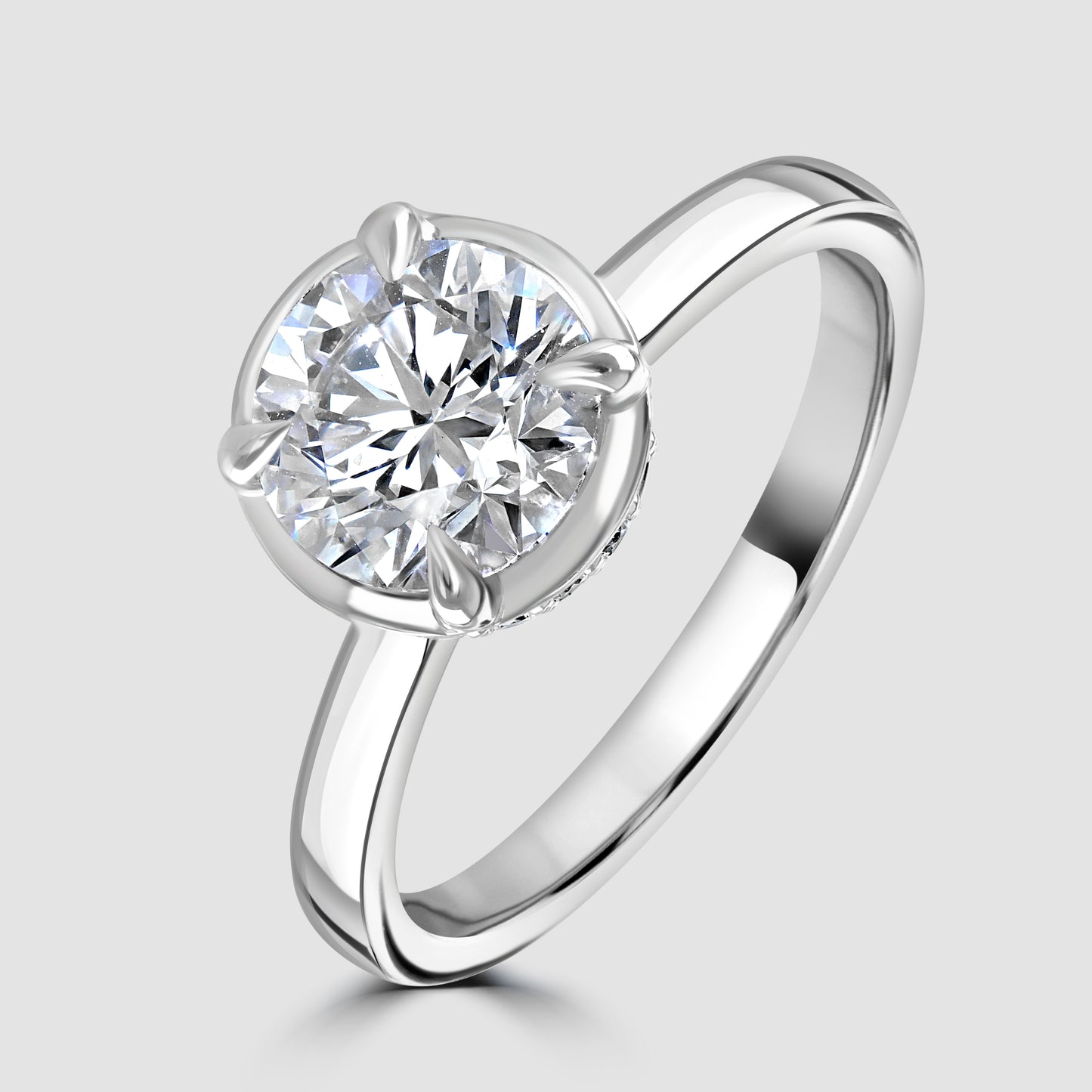Laboratory diamond solitaire with hidden halo 