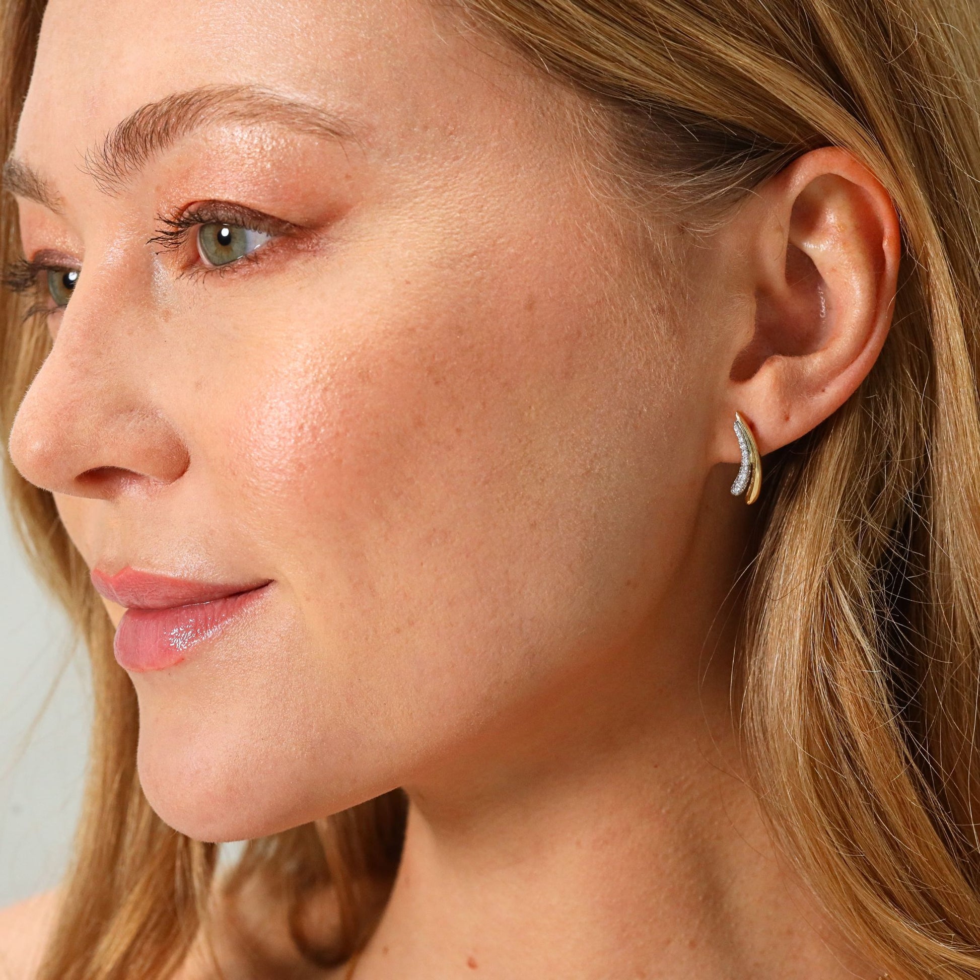 Yellow and white gold diamond set ‘Comet’ earrings 4