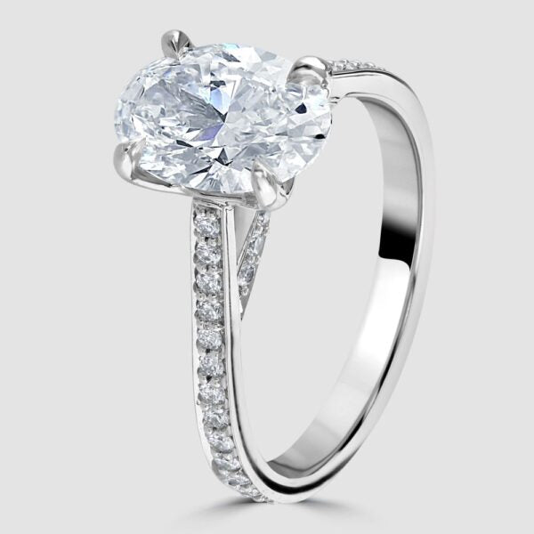 Oval cut Laboratory diamond solitaire ring