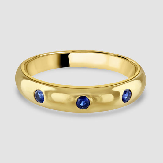 Sapphire set tapering ring