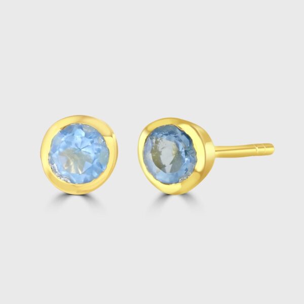 Silver with gold plating iolite stud earrings