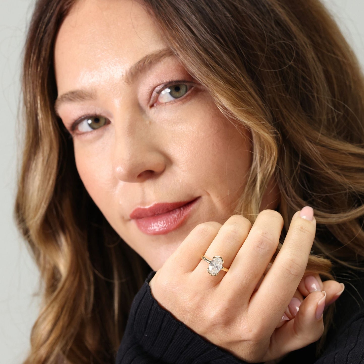 Oval laboratory diamond in semi setting