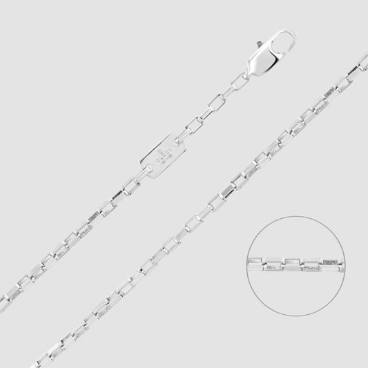 Silver Gucci Plate pendant and chain 2